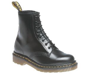 Airwair 8 Eye DM Boot - Black
